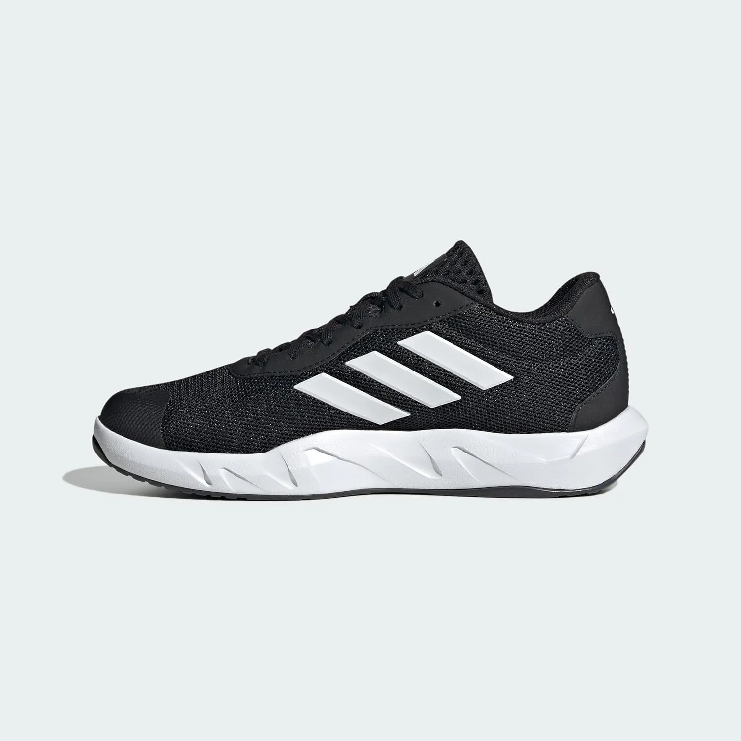 adidas Men's Amplimove Training Sneaker