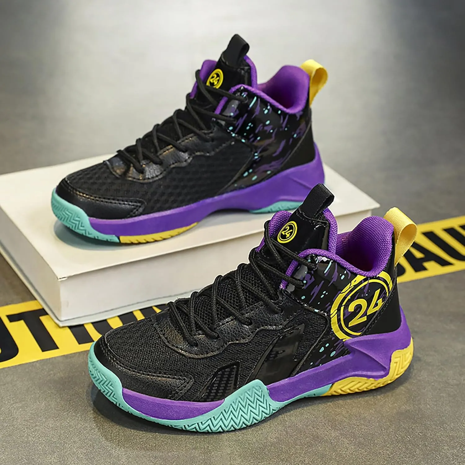 Boys Basketball Shoes Kids Basketball Sneakers Breathable Tennis Shoes for Boys Girls