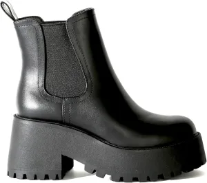 Chariot & Co: Lena- Women's Fashion Chunky Lug Sole Boot Round Toe Chelsea Elastic Booties