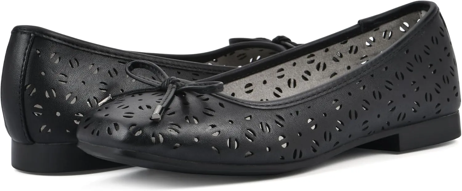 CLIFFS BY WHITE MOUNTAIN Women's Bessa Ballet Flat
