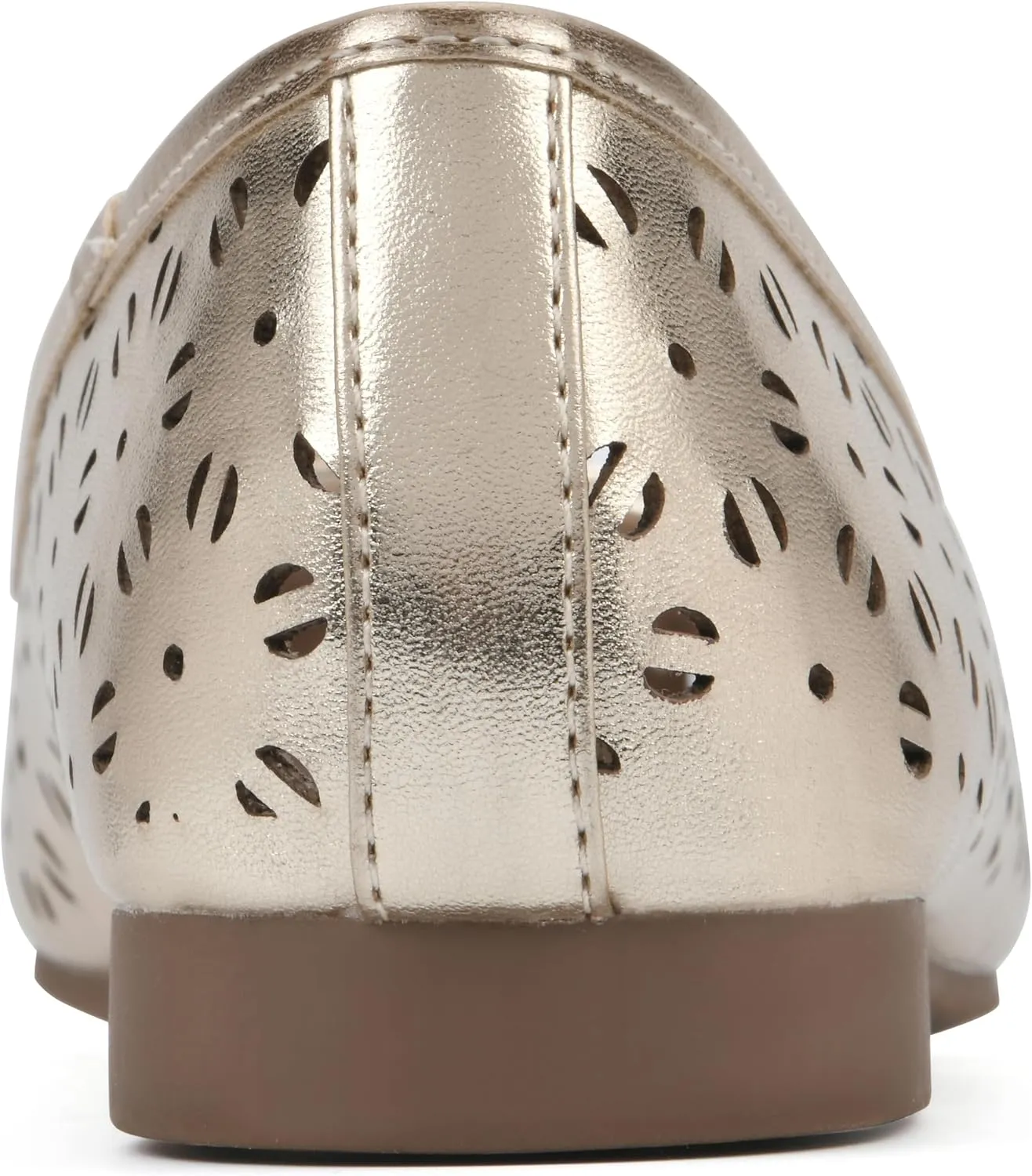 CLIFFS BY WHITE MOUNTAIN Women's Bessa Ballet Flat
