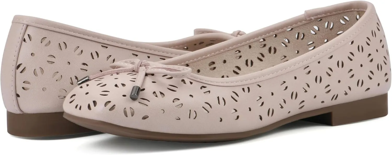 CLIFFS BY WHITE MOUNTAIN Women's Bessa Ballet Flat