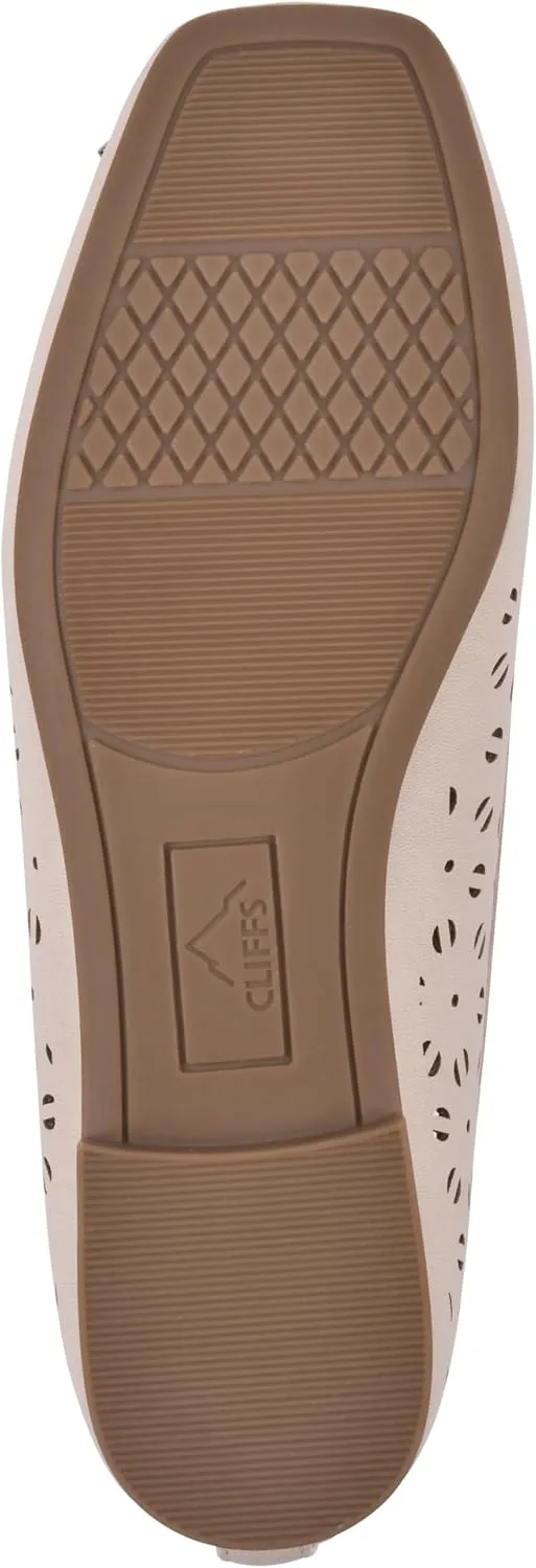 CLIFFS BY WHITE MOUNTAIN Women's Bessa Ballet Flat
