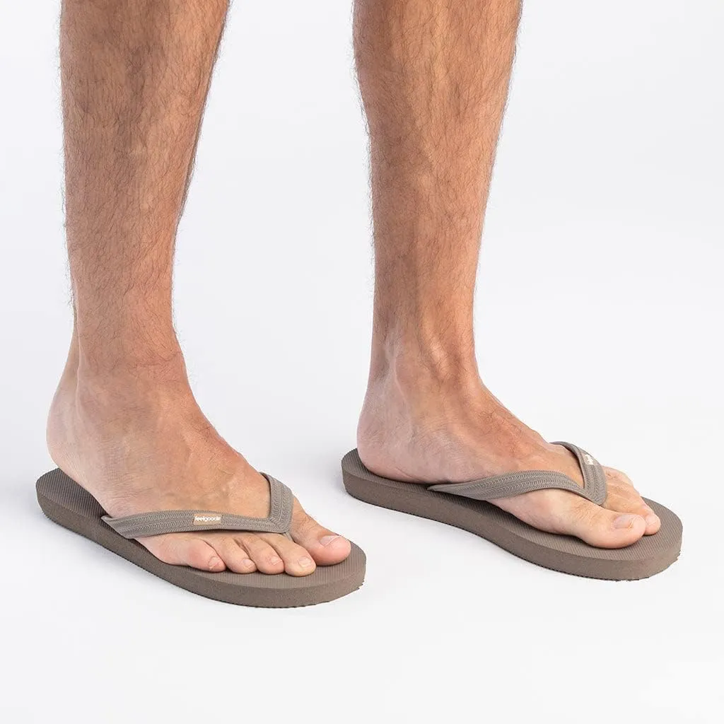 Feelgoodz Mens Classicz Rubber Flip-Flops - Waterprooof, 100% Natural Rubber & All-Vegan Sandals, Fair Trade Certified Slippers, Consciously Sourced & Artisan-Crafted