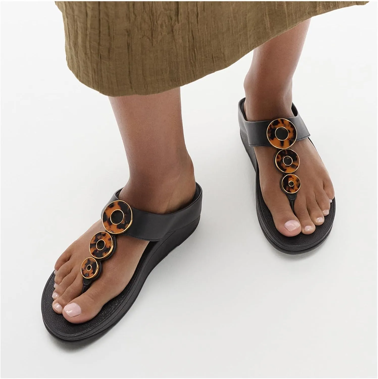 FitFlop Women's Fino Resin-Hoop Leather Toe-Post Sandals Wedge