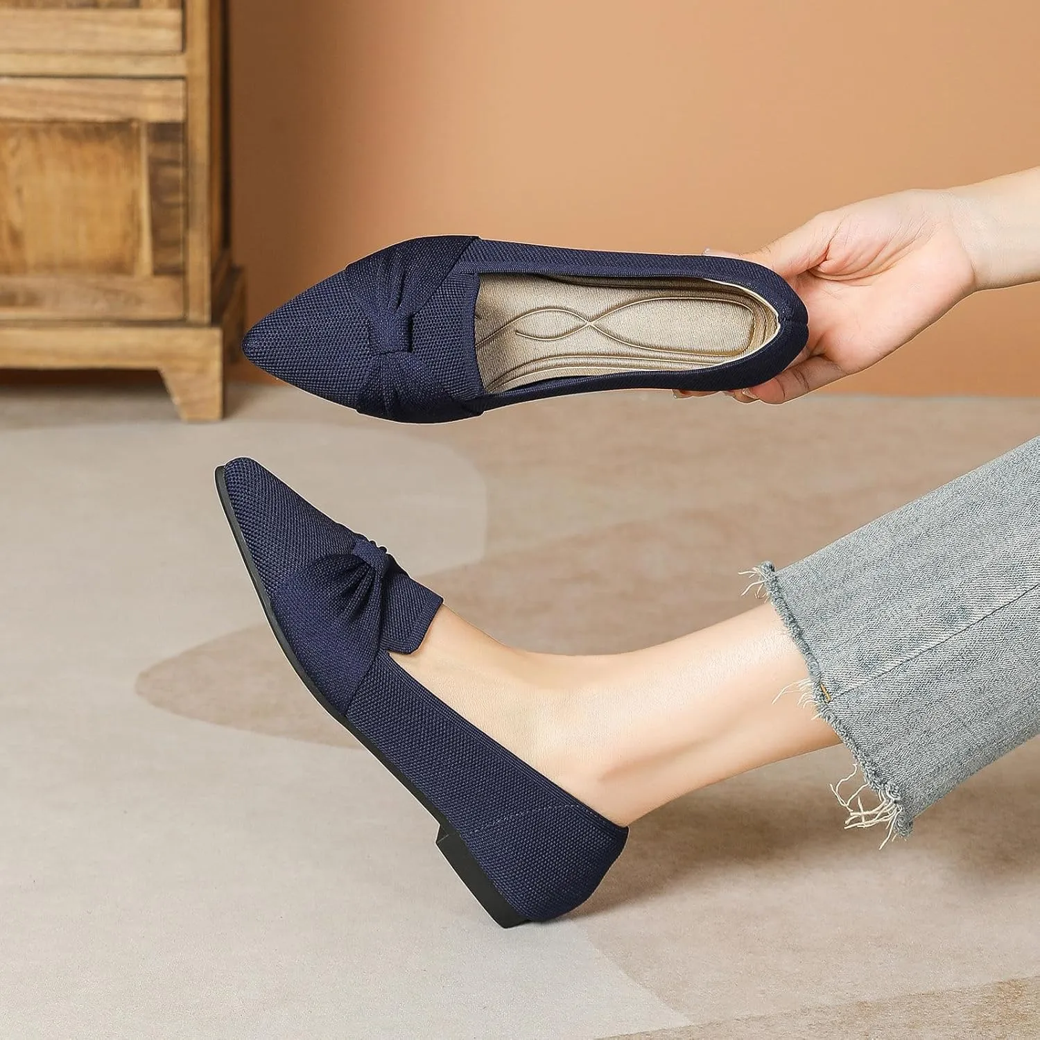 Flats for Womens Classic Pointed Toe Ballet Flats Comfortable Knit Dressy Bow Flats Shoes