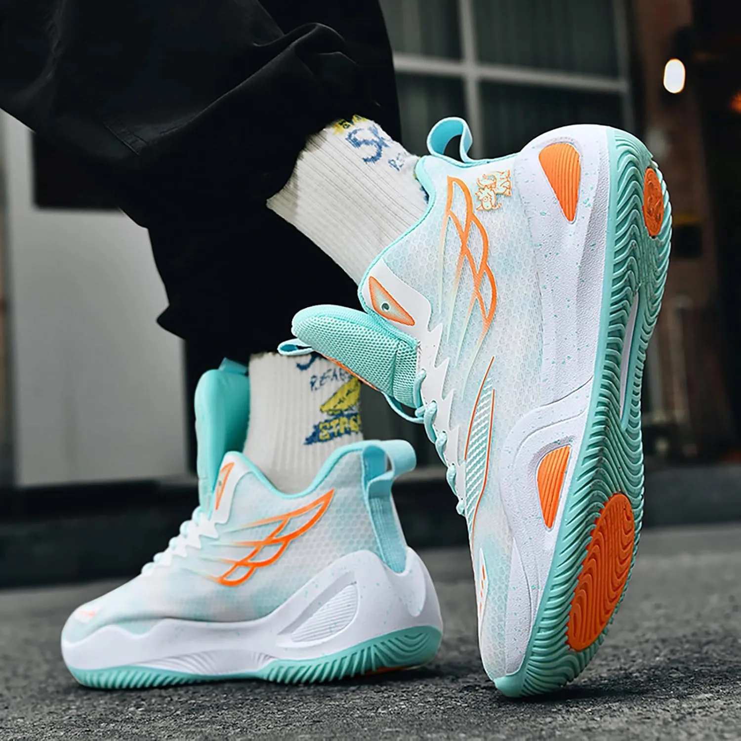 High Top Womens Mens Basketball Shoes Breathable Non Slip Outdoor Sneakers Comfortable Fashion Athletic Training Sport Shoes