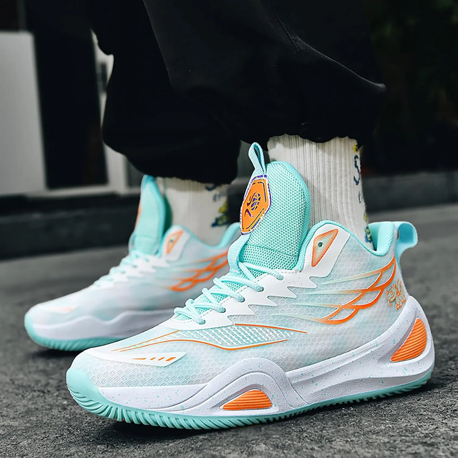 High Top Womens Mens Basketball Shoes Breathable Non Slip Outdoor Sneakers Comfortable Fashion Athletic Training Sport Shoes