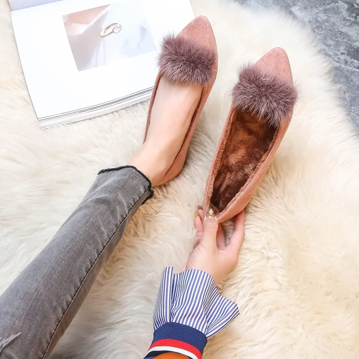 JiangWei Shu Women's Faux Fur Ballet Flats Winter Warm Pointed Toe Slip On Daily Walking Cozy Shoes