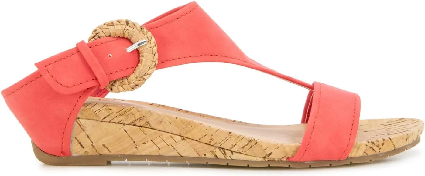 Kenneth Cole REACTION Women's Buckle Sandal