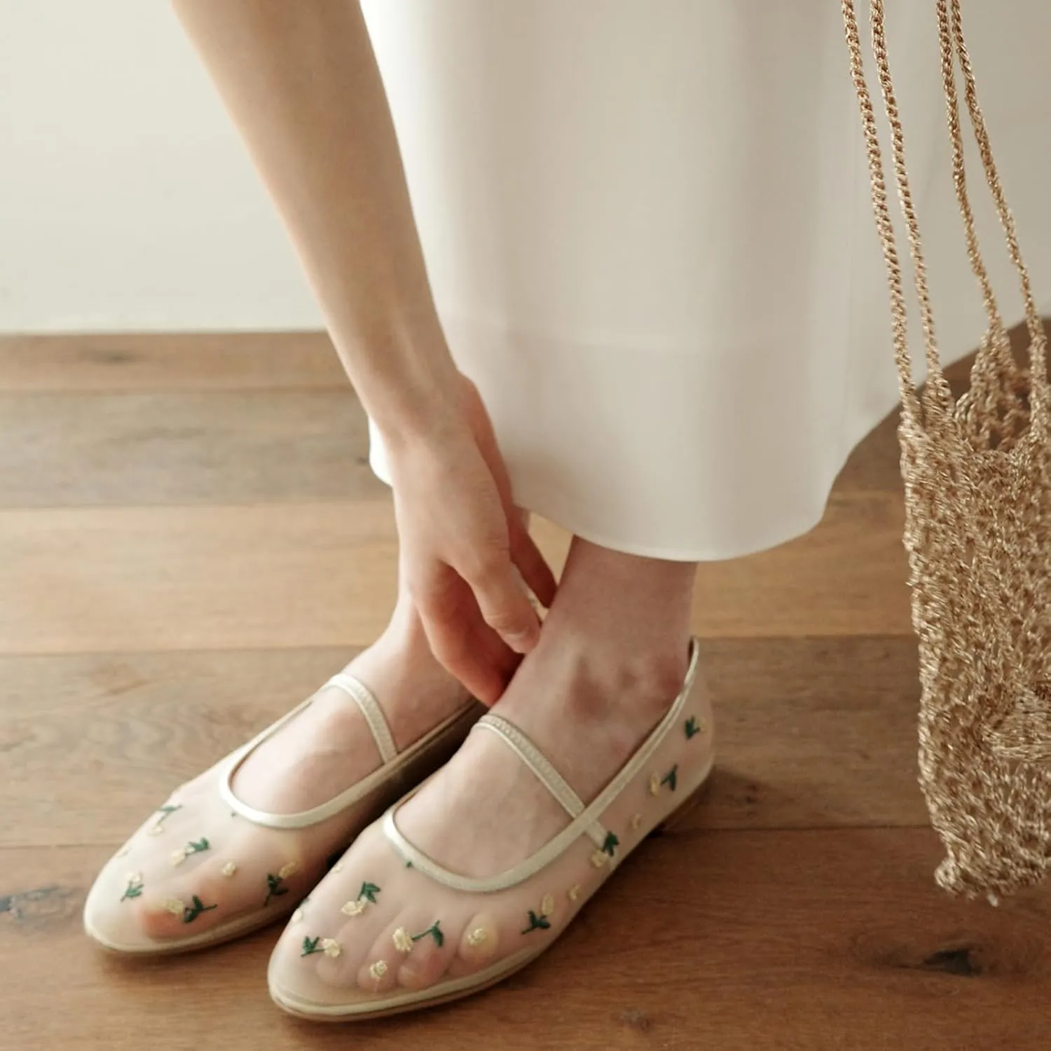 MAVMAX Nude Mesh Ballet Flats for Women Tulle Floral Embroidered Mary Jane Ballerina Round Toe Comfortable Daily Dress Ballet Flats Shoes with Strap