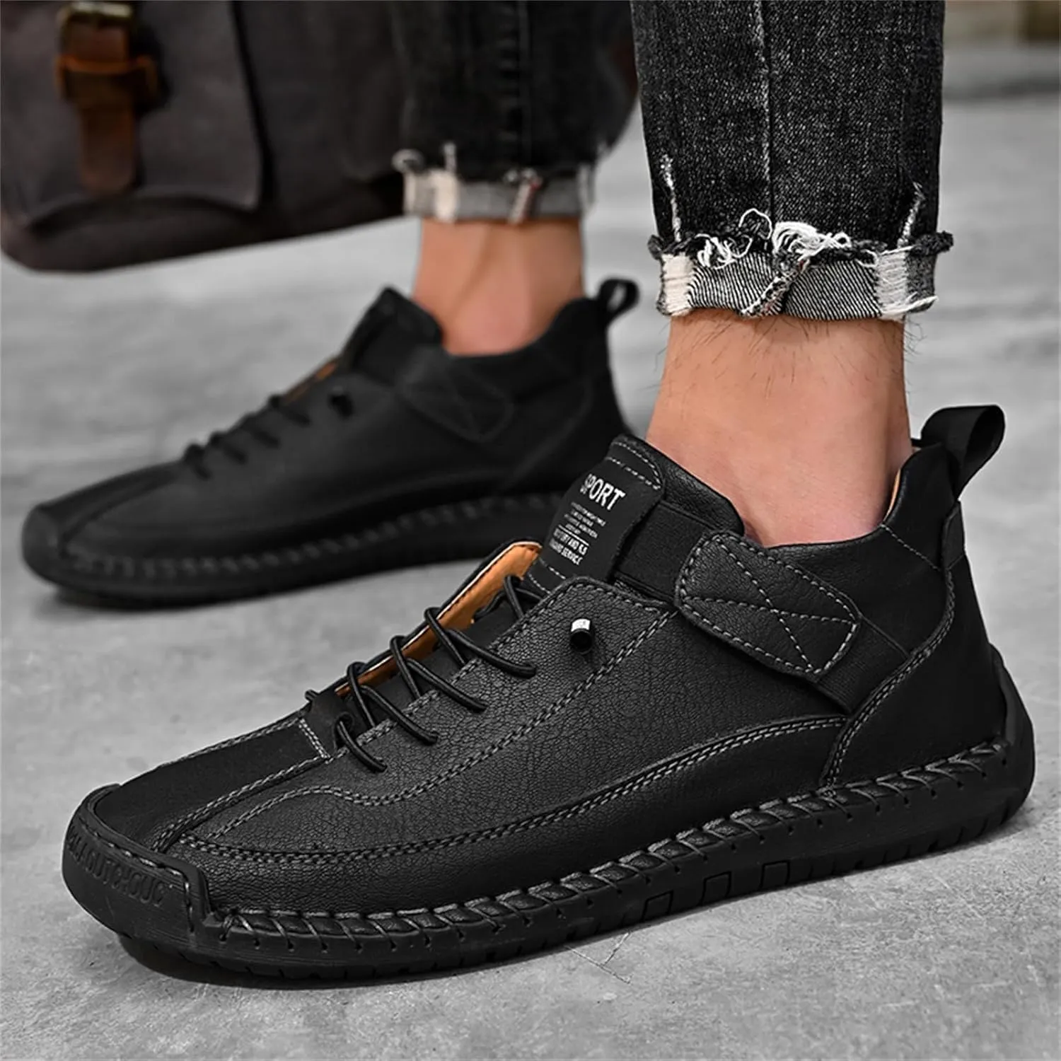 Men'S Hand Stitching Leather Chukka Ankle Boots with Adjustable Elastic Band Casual Slip-On Non-Slip Walking Loafers Retro High Top Flat Shoes