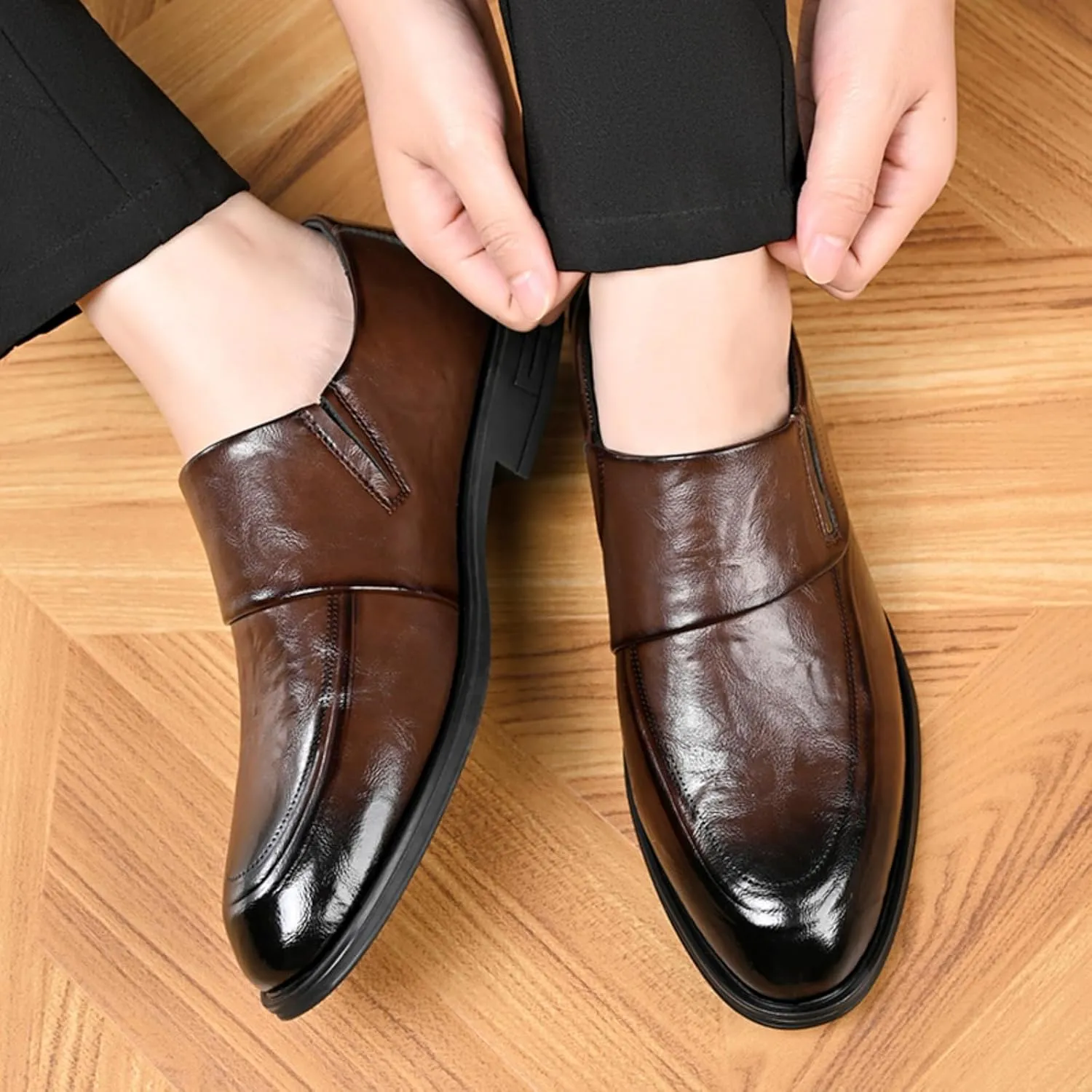 Mens Retro Leather Slip On Dress Loafers Classic Low Heels Pointed Toe Penny Shoes for Formal Business Wedding Office