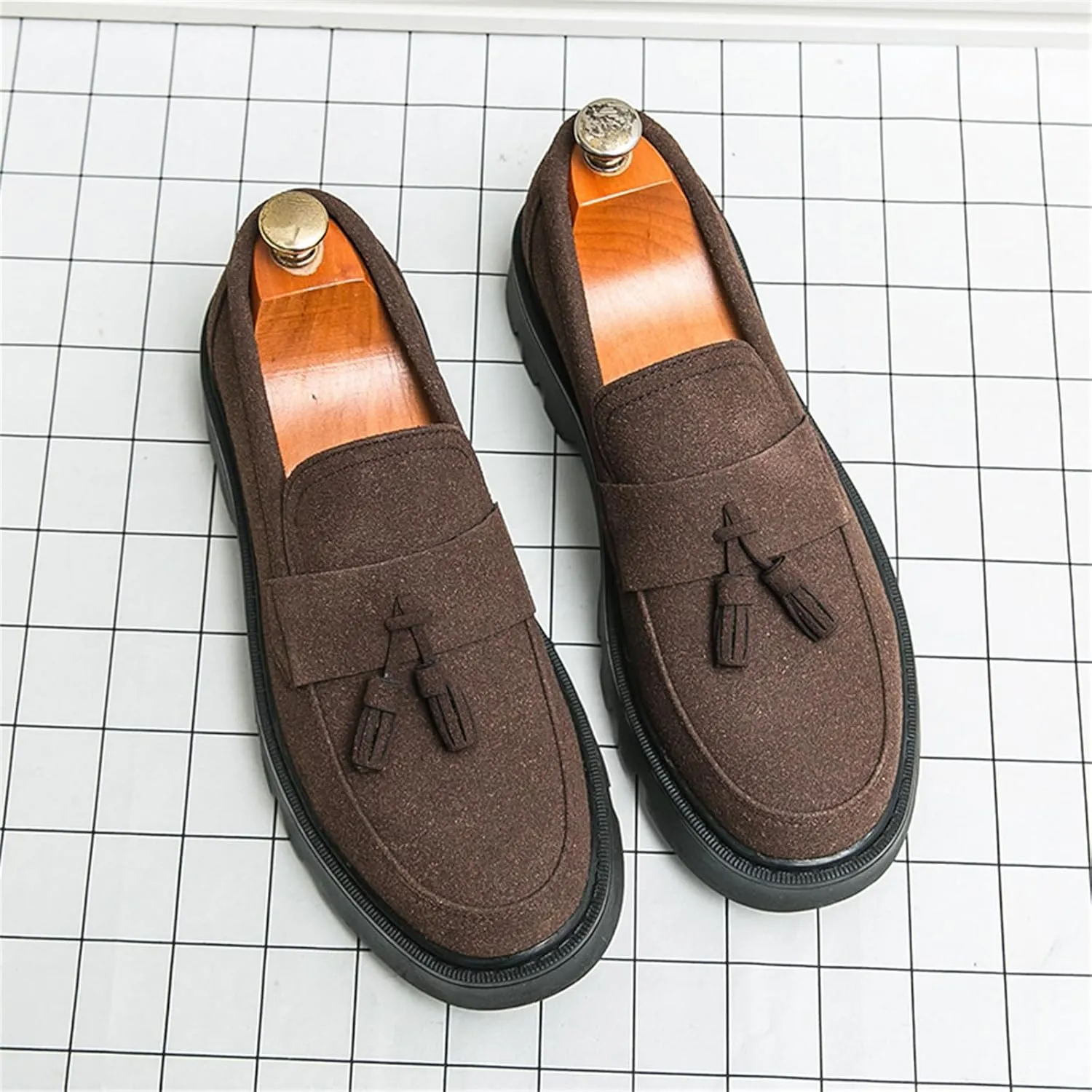Men's Suede Leather Slip On Tassel Platform Loafers Vintage Round Toe Non-Slip Luxury Formal Shoes Casual Business Penny Dress Loafers