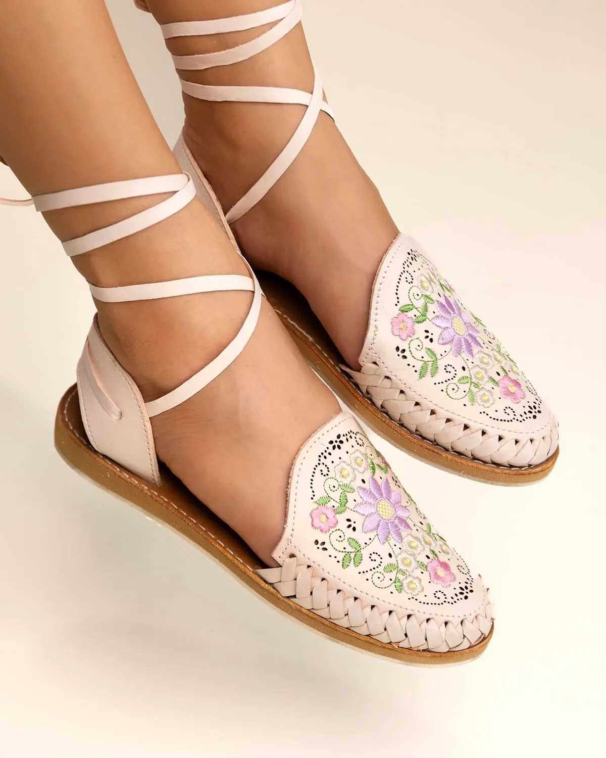 Mexico en la Piel Handcrafted Leather Huarache Sandals for Women - Roman Lace-Up Design, Crepe Sole, Floral Embroidery, Lightweight and Breathable, Available in Natural, Shedron, and White