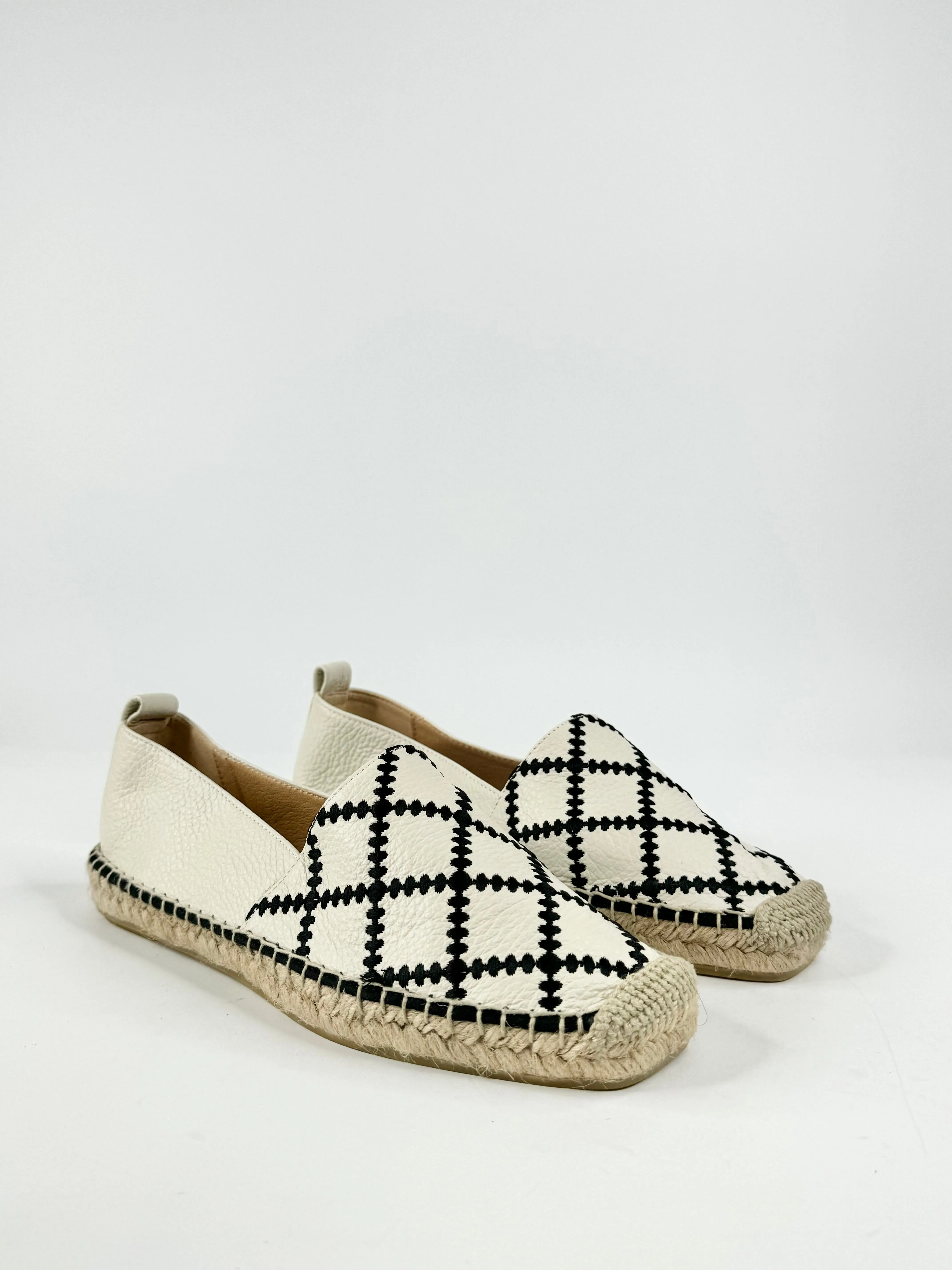Russell & Bromley Ecru Espadrilles NWT - EU39