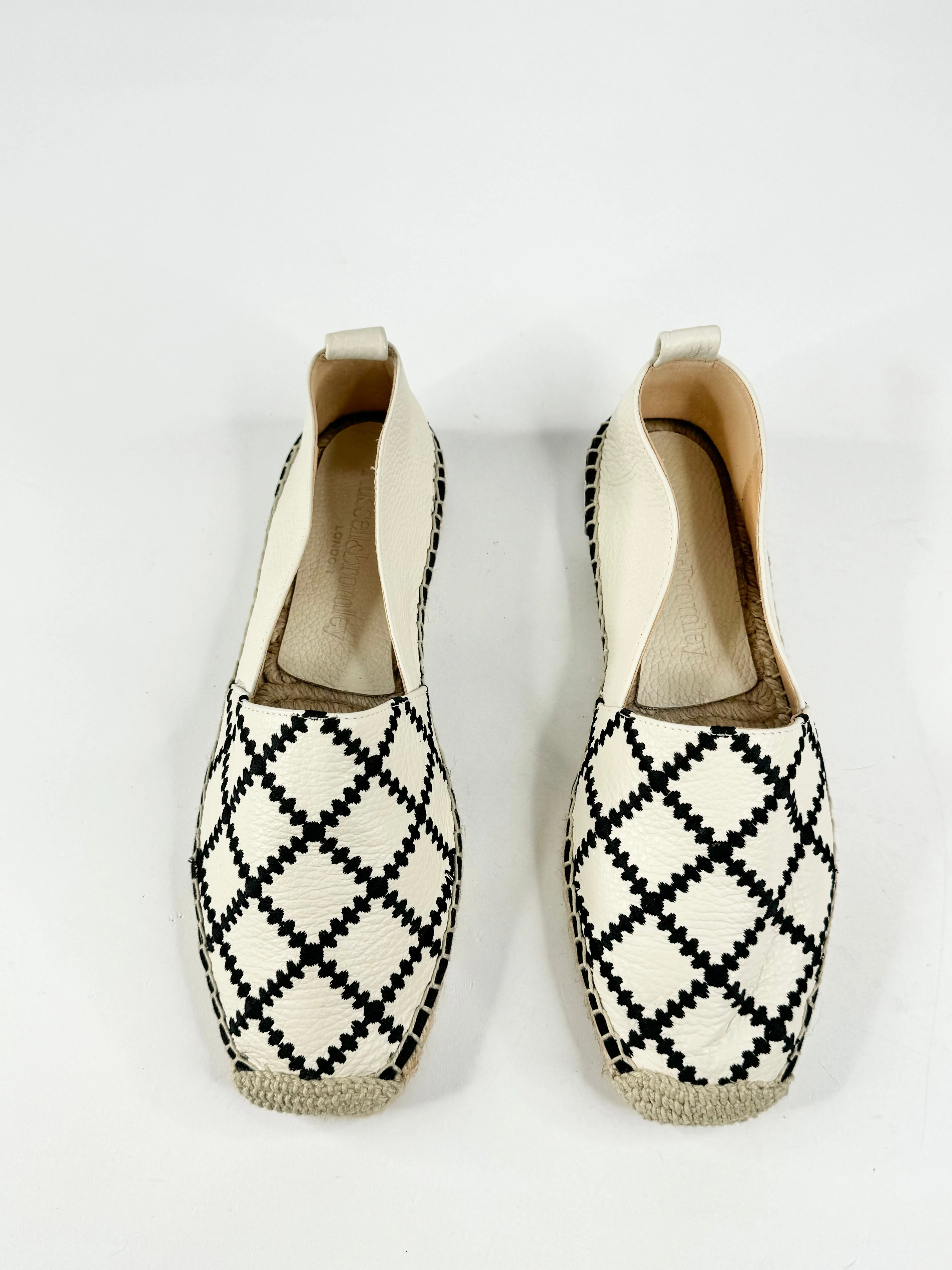 Russell & Bromley Ecru Espadrilles NWT - EU39