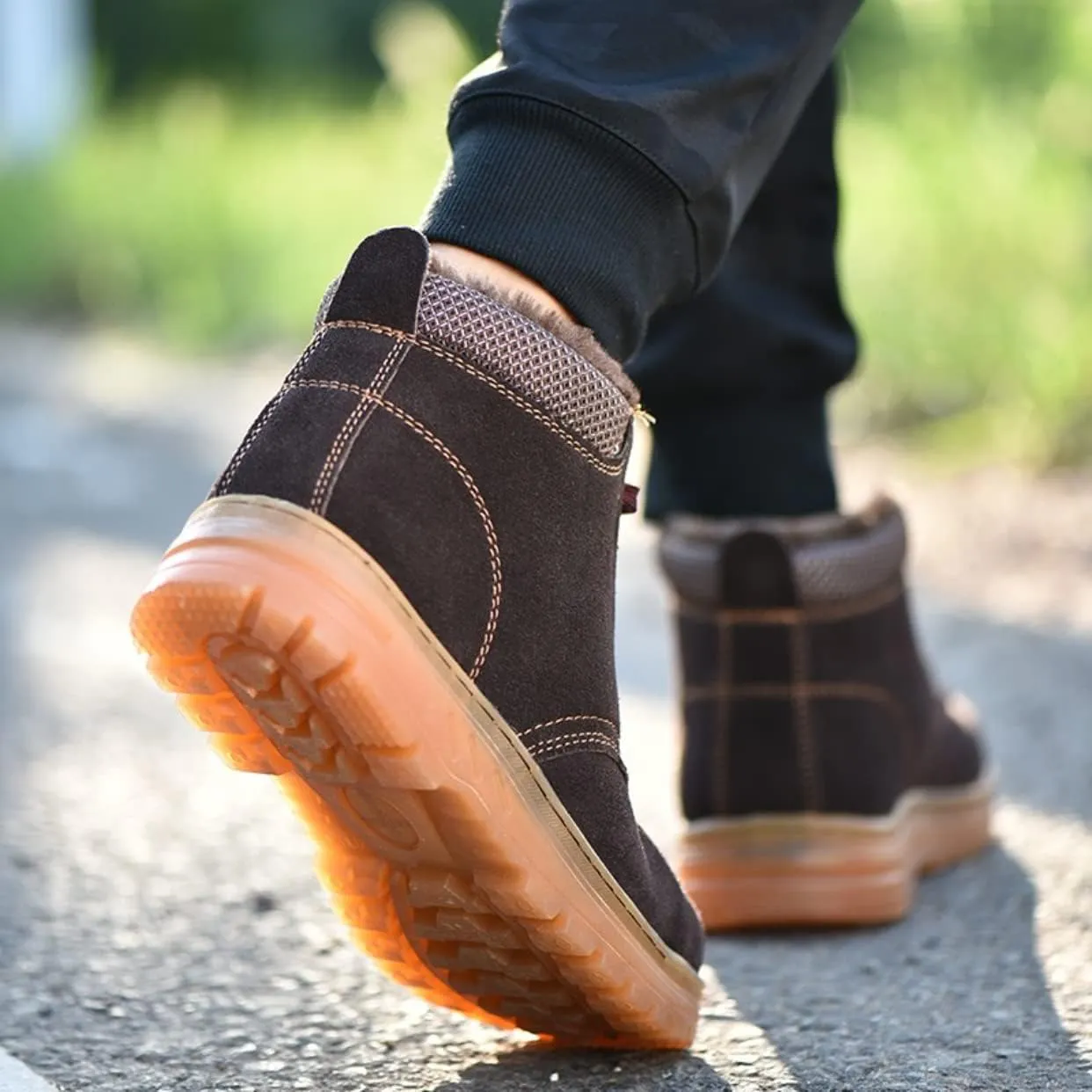 Steel Toe Shoes for Women Lightweight Work Safety Shoes Fashion Breathable Industrial Construction Steel Toe Sneakers