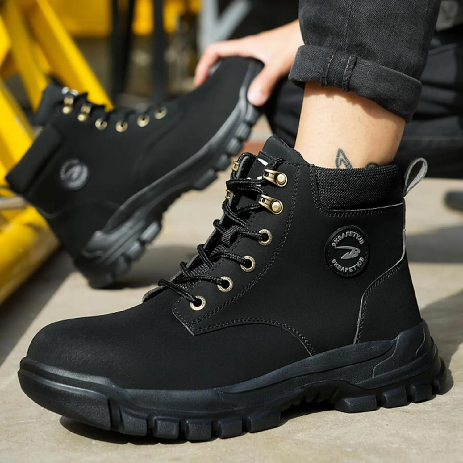 Steel Toe Sneakers for Men Women Lightweight Comfortable Safety Shoes Industrial Construction Shoes Indestructible Work Shoes