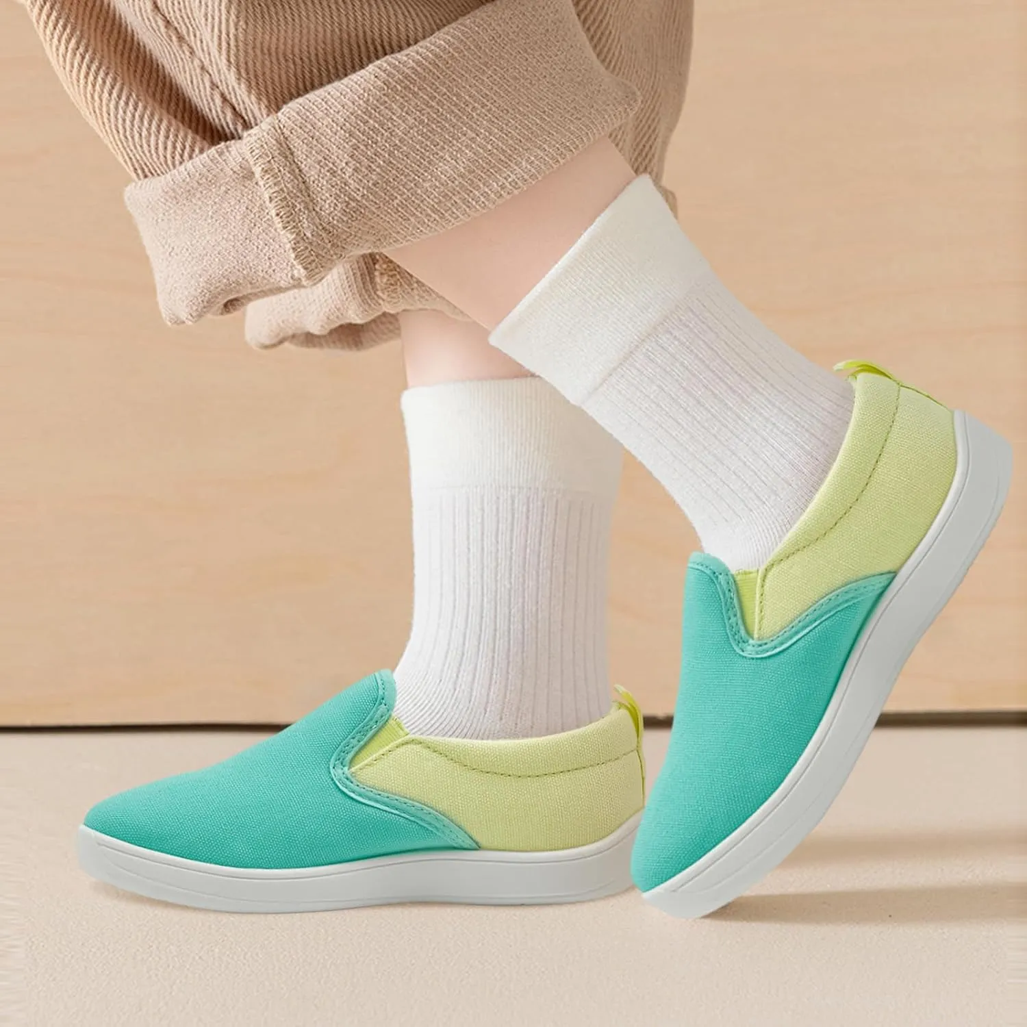 Toddler Kids Wide Barefoot Shoes Girls Boys Slip On Canvas Sneakers Comfortable Skin Friendly Walking Kids Shoes