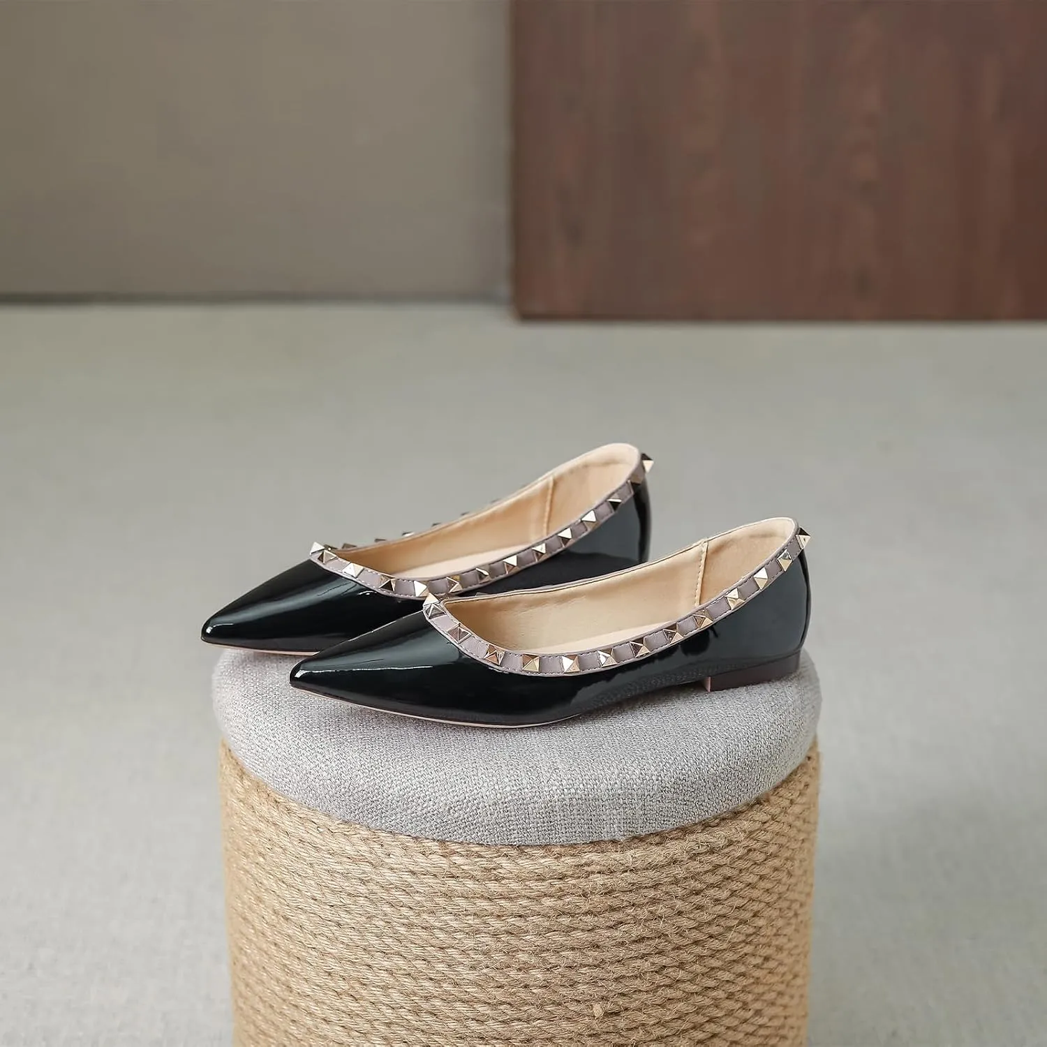 Women Fashion Patent Leathe Studded Rivet Slip on Flat Shoes Summer Closed Pointed Toe Shallow Mouth Comfortable Dress Walking Flat Shoes
