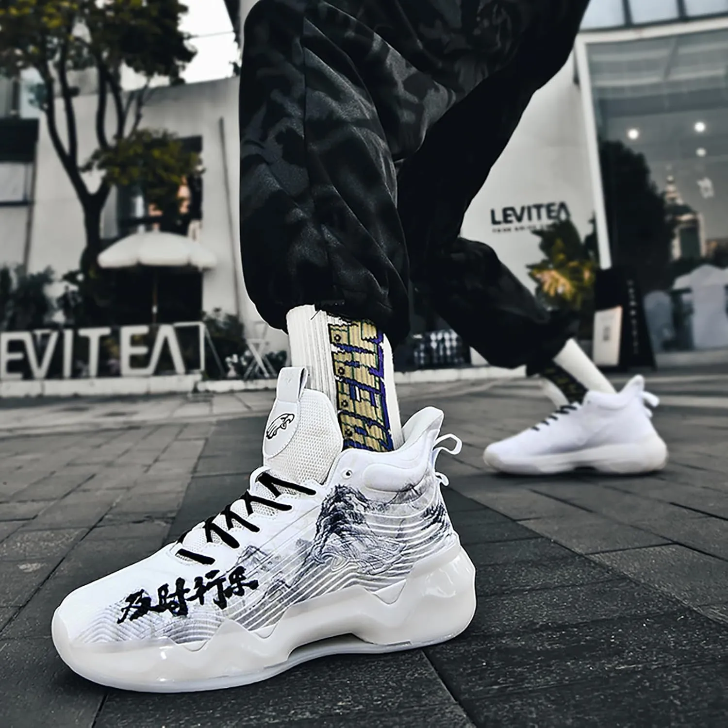 Women Men Basketball Shoes Youth Fashion High Top Running Shoes Volleyball Sneakers Colorful Painting Sport Shoes Comfortable Non-Slip Footwear