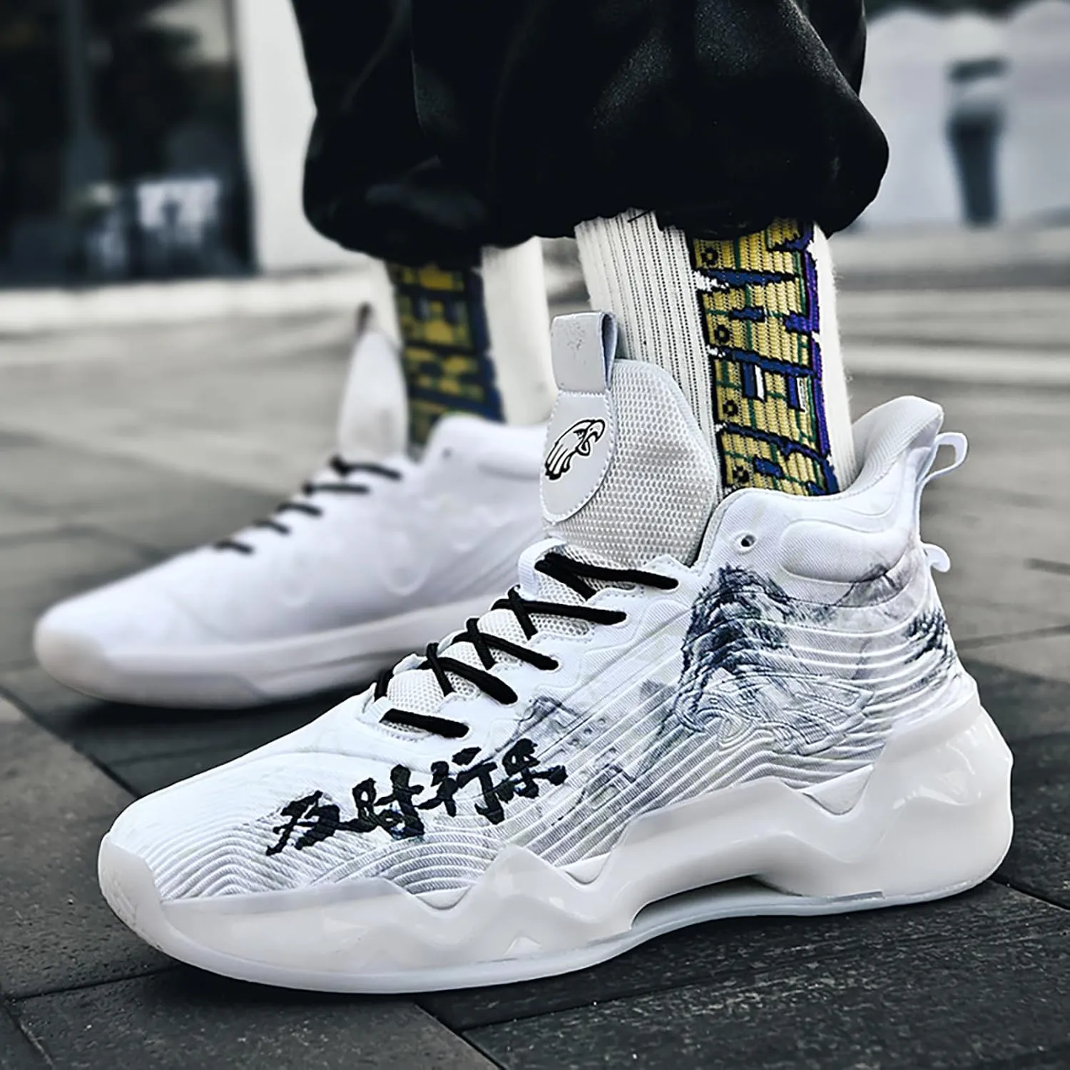 Women Men Basketball Shoes Youth Fashion High Top Running Shoes Volleyball Sneakers Colorful Painting Sport Shoes Comfortable Non-Slip Footwear