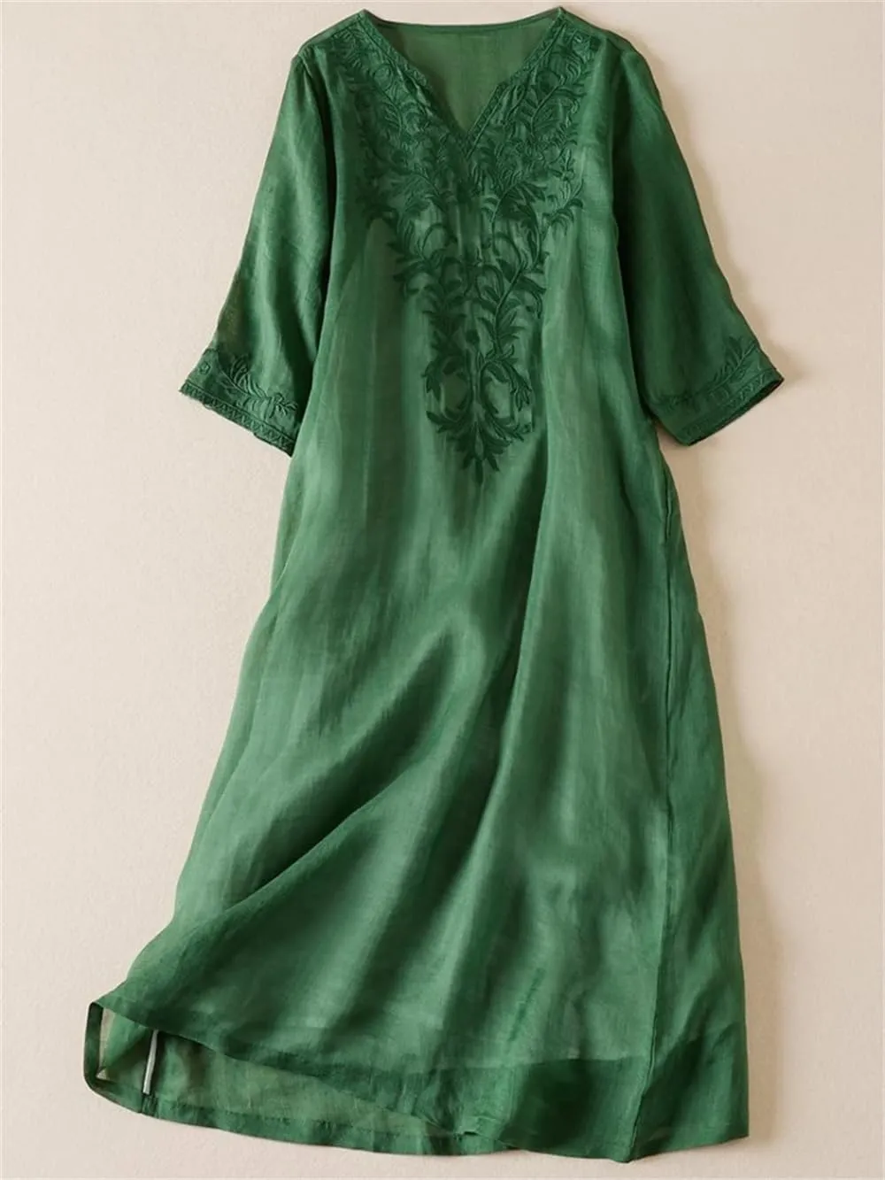 Women Vintage Floral Dresses French Loose V-Neck Short Sleeve Summer A-Line Embroidery Dress