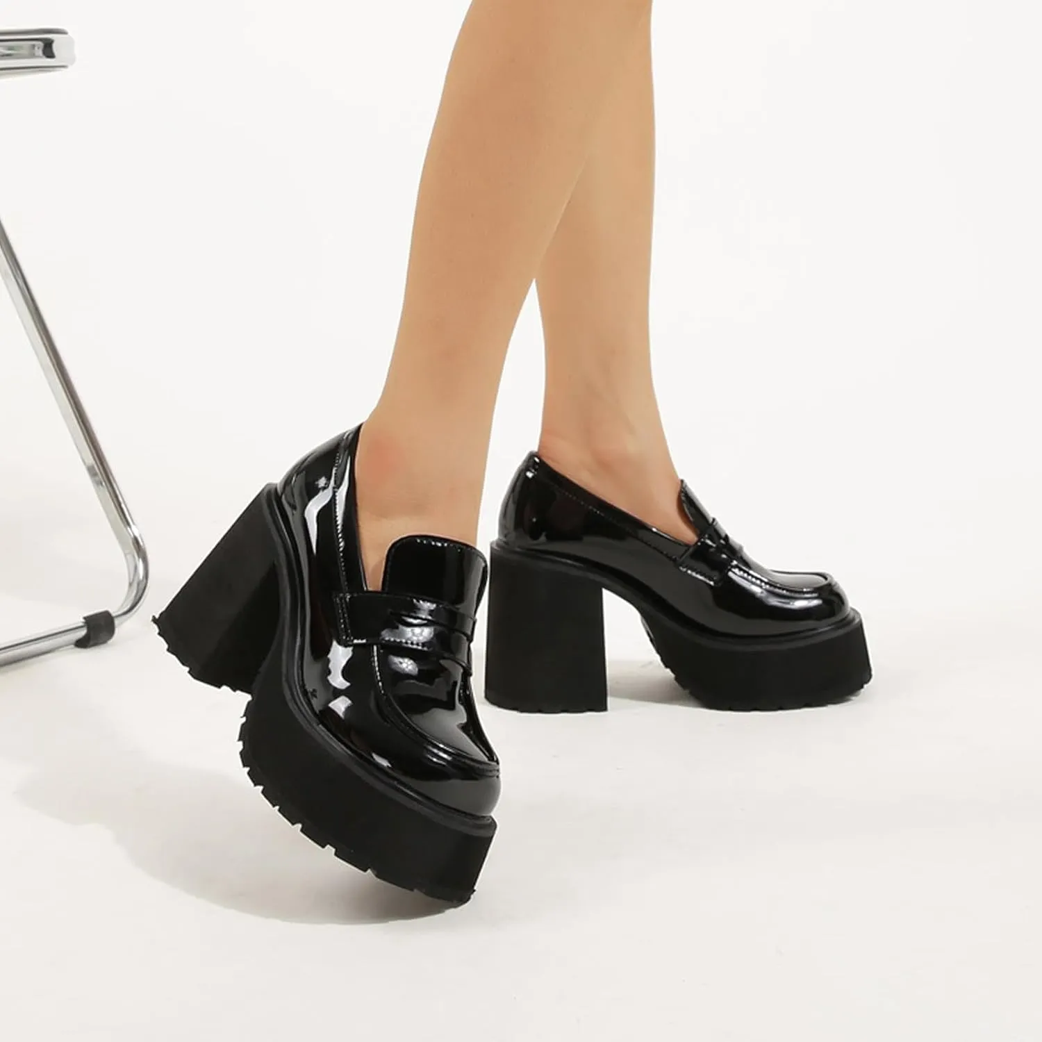 Women's Black Patent Leather Chunky Heels Casual Loafers Comfortable Fashion Slip-on Round Toe Platform Business Dress Loafers for Party Walking Wedding