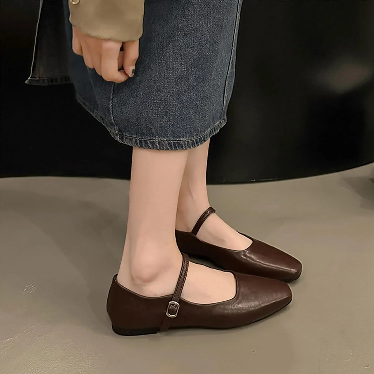 Women's Classic Leather Square Toe Flat Mary Jane Shoes Fashion Slip On Buckle Casual Ballet Shoes Comfortable Closed Toe Office Work Dress Shoes