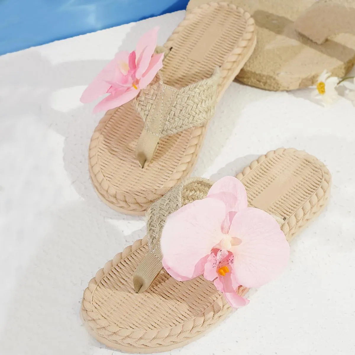 Women's Cute Woven Open Toe Slide Sandals with Delicate Pink Flower Decoration - Perfect for Casual and Vacation Wear