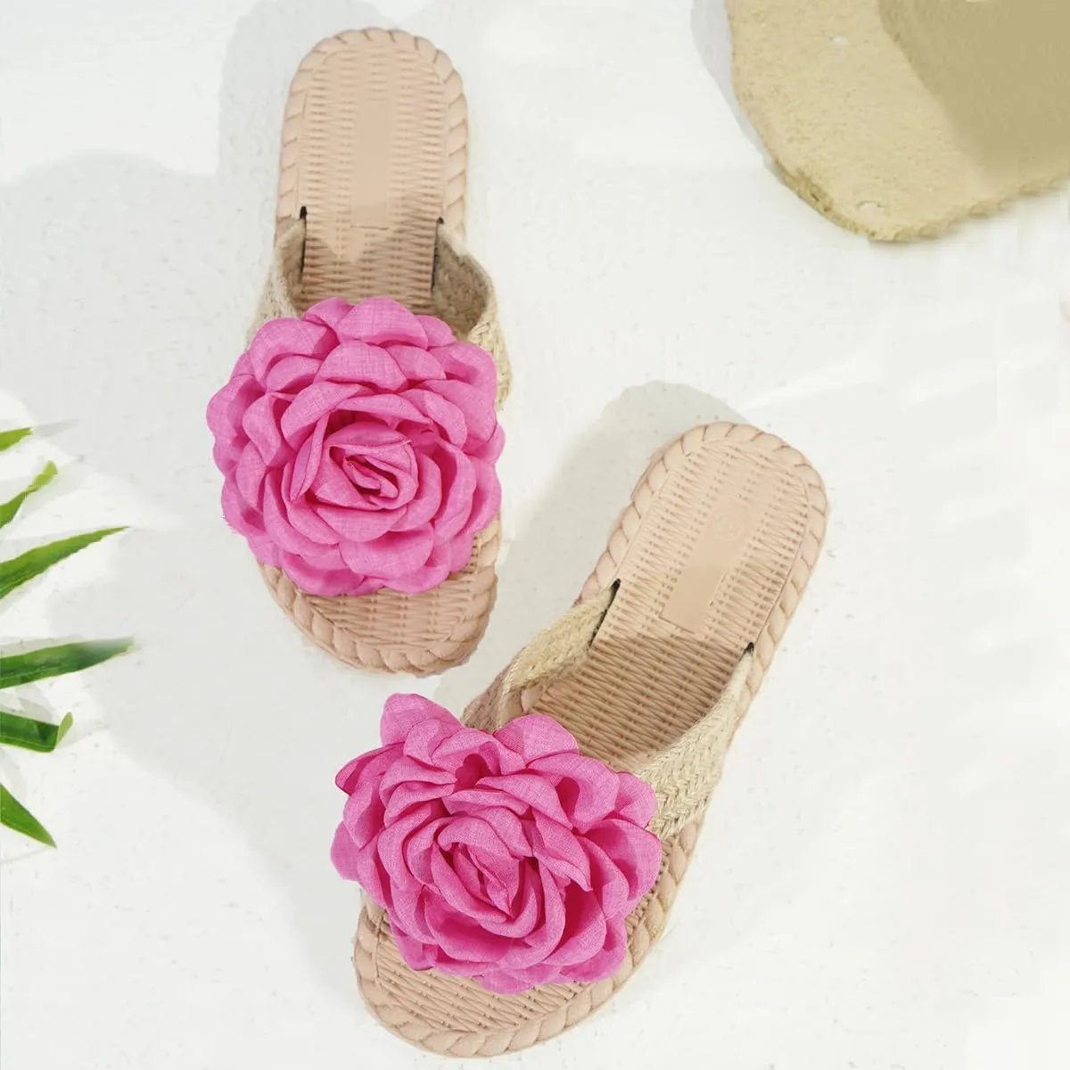 Women's Fancy Floral Slide Sandals, Slip On Summer Slippers with Large Pink Rose Decoration - Ideal for Casual and Vacation Wear