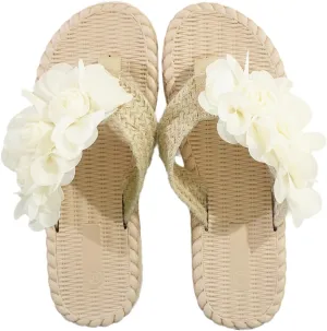 Women's Fancy White Floral Slide Sandals, Slip-On Clip Toe Summer Slippers with Cute Flower Decor - Suit for Casual and Daily Wear
