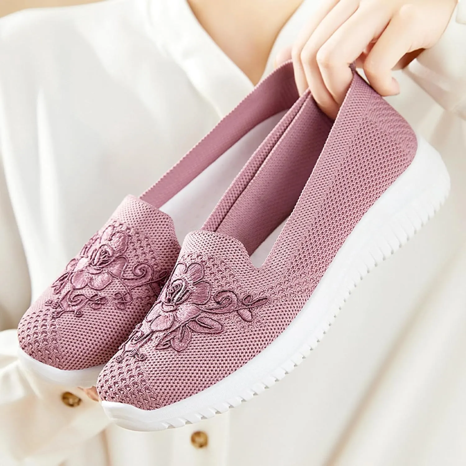 Women's Floral Embroidery Slip-On Knitted Loafers Breathable Mesh Comfortable Non-Slip Flat Walking Shoes Soft Sole Casual Sneakers Shoes