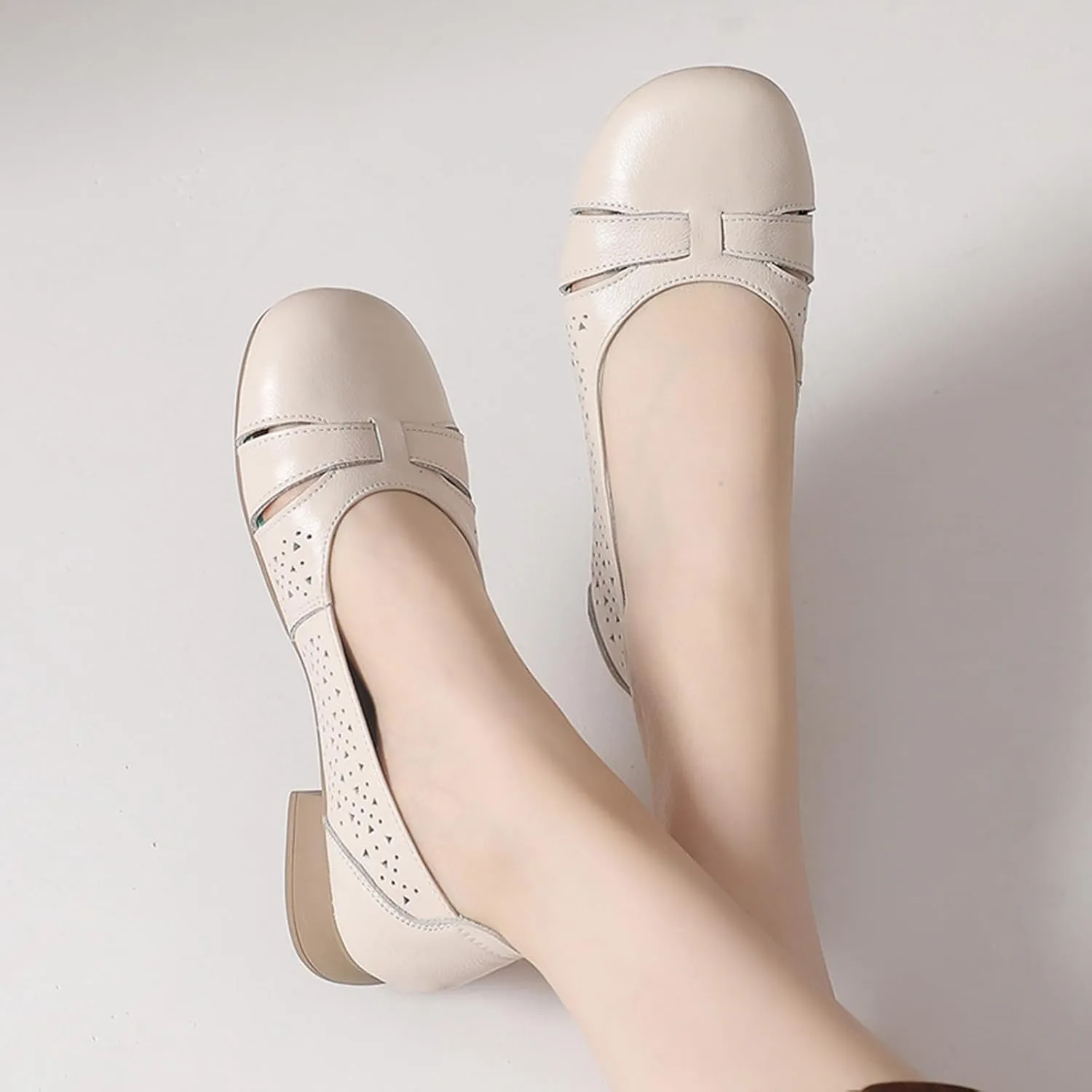 Women'S Hollow Leather Round Toe Soft Sole Loafers,Comfortable Non Slip Low Heel Casual Summer Shoes Slip Ons,Shallow Mouth Walking Driving Flats