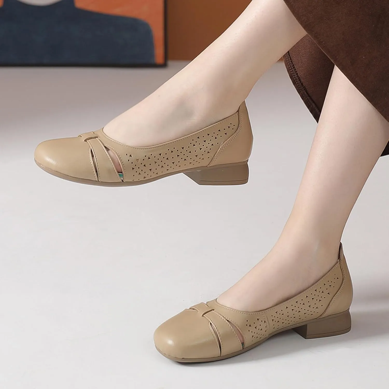 Women'S Hollow Leather Round Toe Soft Sole Loafers,Comfortable Non Slip Low Heel Casual Summer Shoes Slip Ons,Shallow Mouth Walking Driving Flats