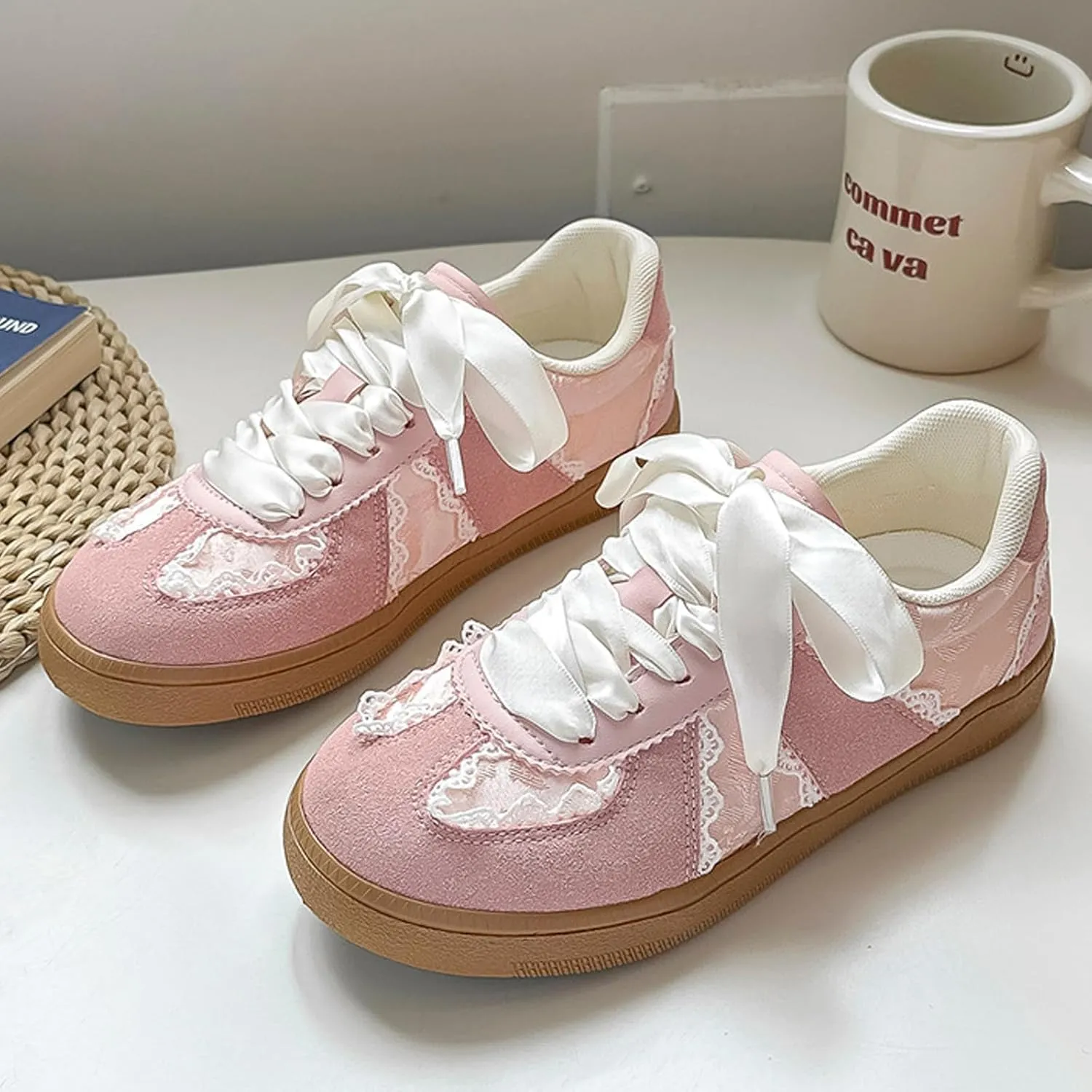 Women’s Lace Detail Casual Sneakers with Lace Border Walking Shoes Ribbon Tie Ballet Flats Shoes Y2K Retro Shoes