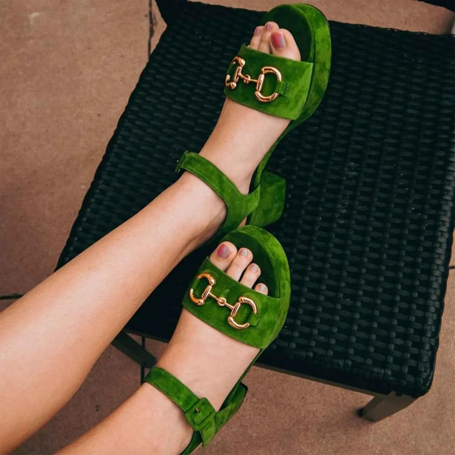 Women's Round Toe Chunky Heel Platform Suede Sandals Open Toe Adjustable Ankle Strap Gold Buckle Detail Comfortable Summer Wedding Party Dress High Heel Sandals