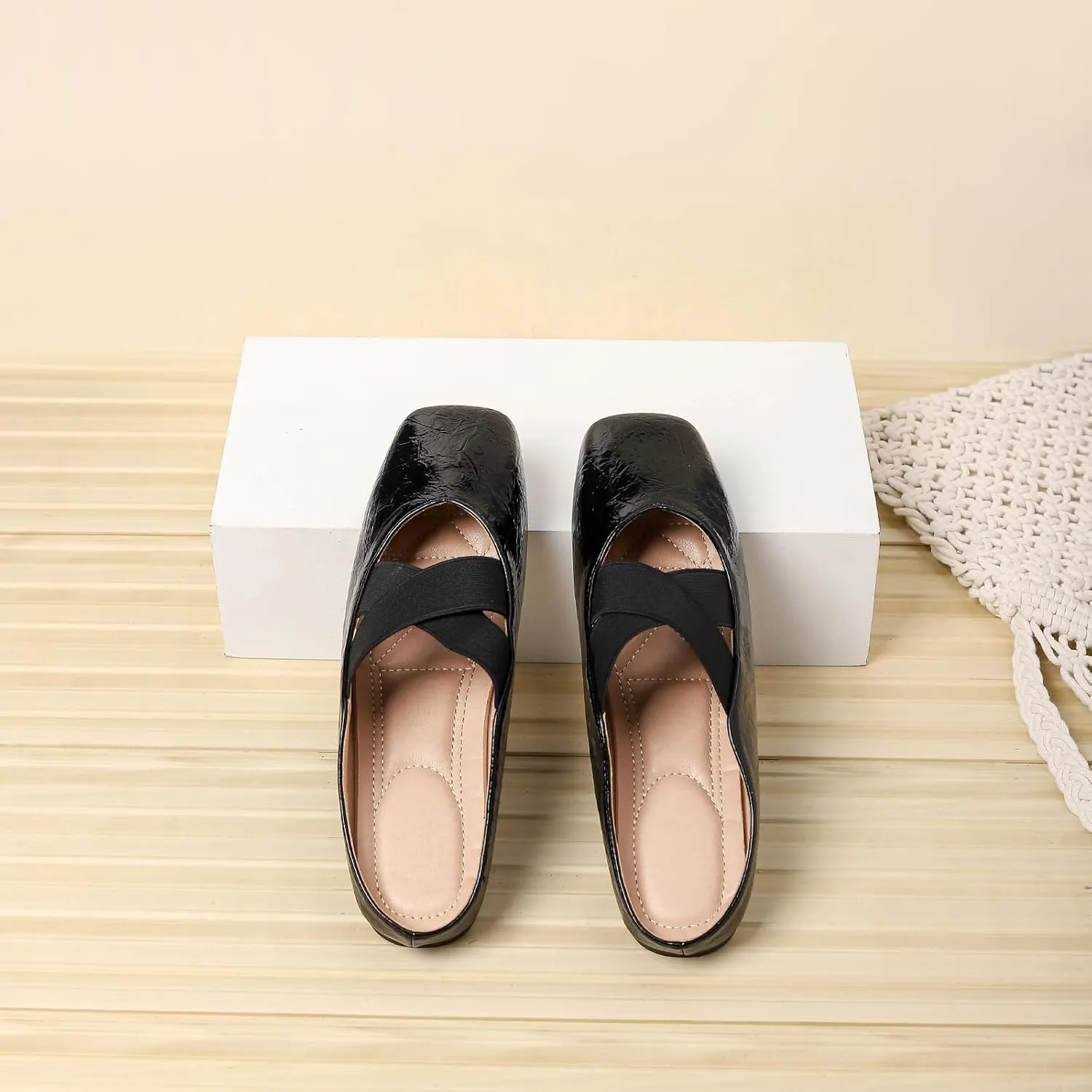 Women's Square Toe Cross Elastic Ties Flat Mules Retro Leather Closed Toe Comfortable Memory Foam Mary Jane Flats Slip On Work Casual Walking Shoes Slippers